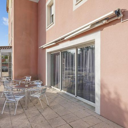 Hotel Akena Chateaurenard - Parc Des Expositions Avignon Exterior foto