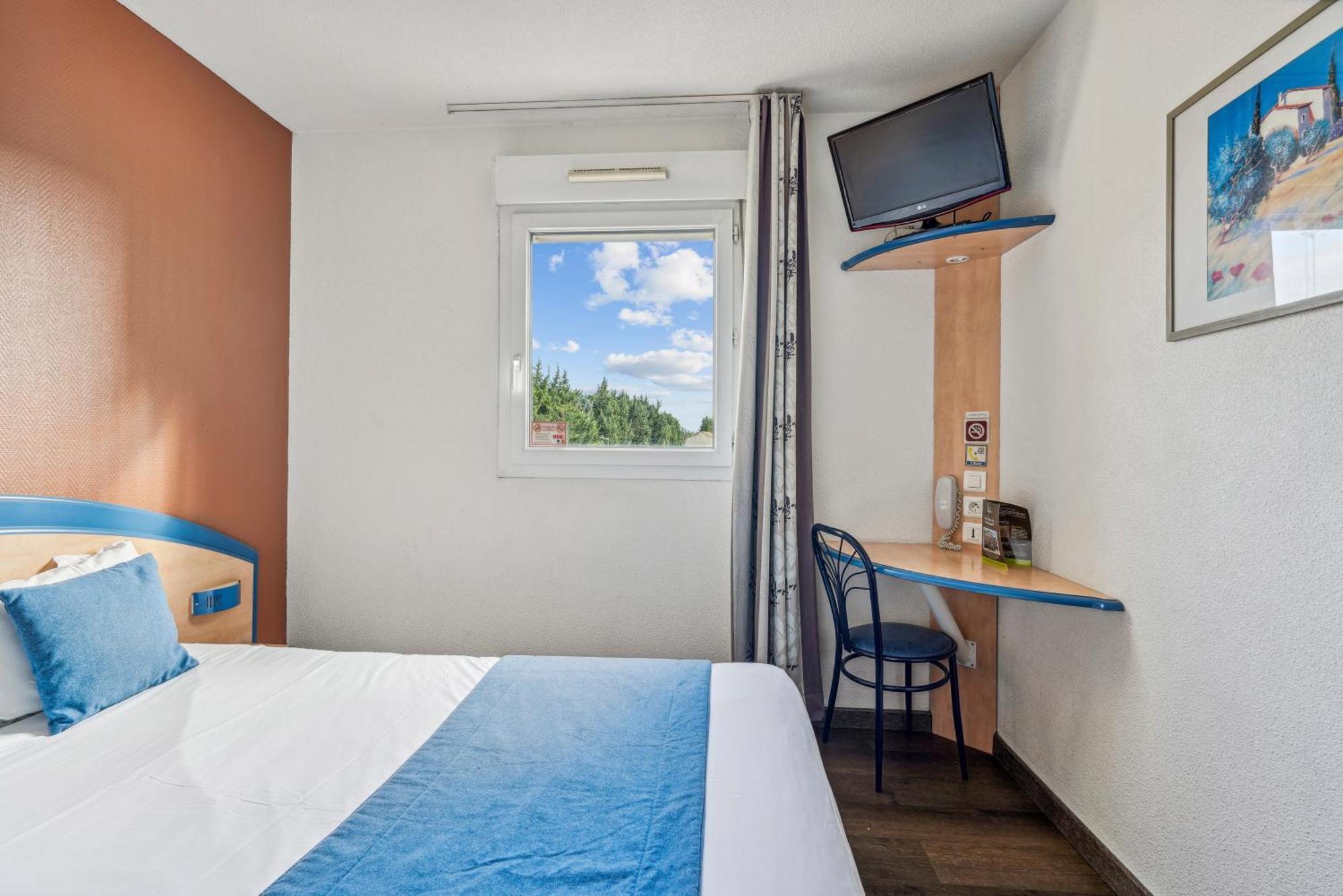 Hotel Akena Chateaurenard - Parc Des Expositions Avignon Exterior foto