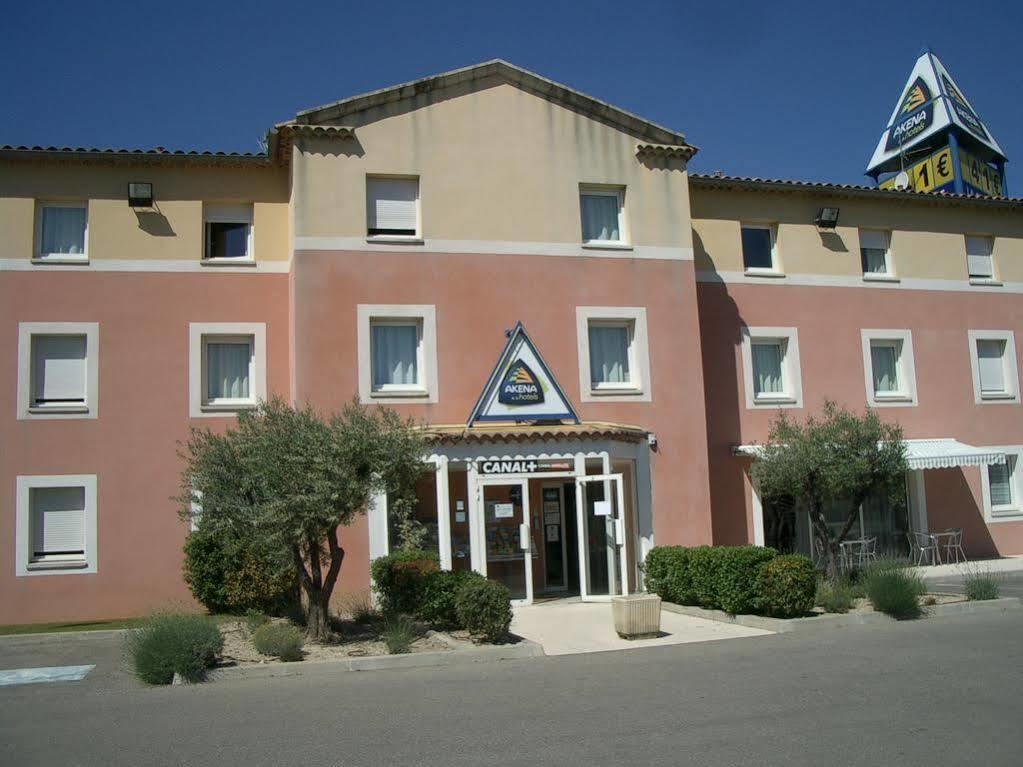 Hotel Akena Chateaurenard - Parc Des Expositions Avignon Exterior foto